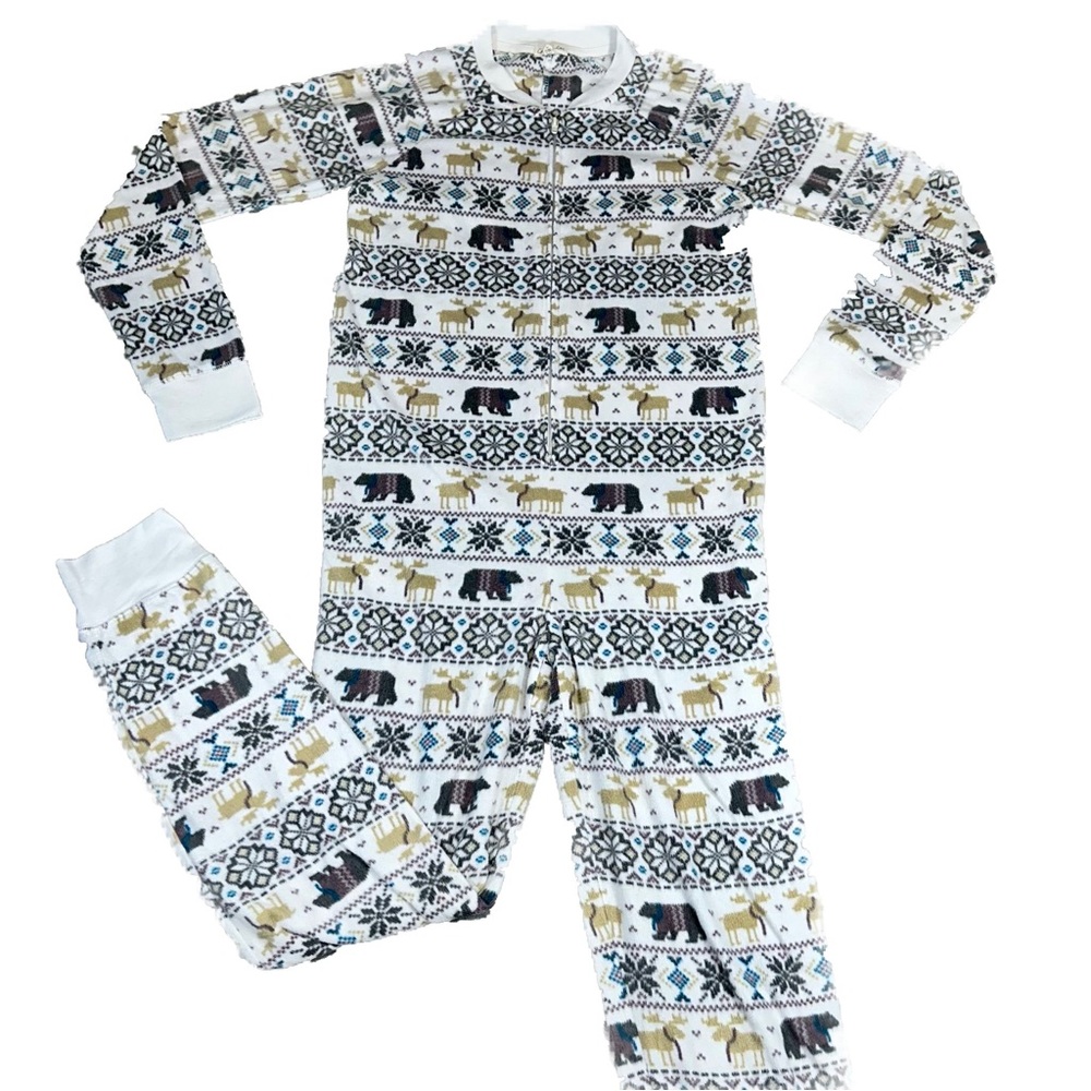 Cosmic Love Women’s Pajamas Size Small Footed One Piece Cozy Sleepwear Holiday